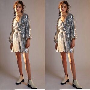 NEW WITH TAGS Anthropologie Lisabette Sequin dress in silver size XS